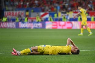 沙媒：奥塔维奥被诊断为肌肉撕裂，可能会影响球员参加欧洲杯